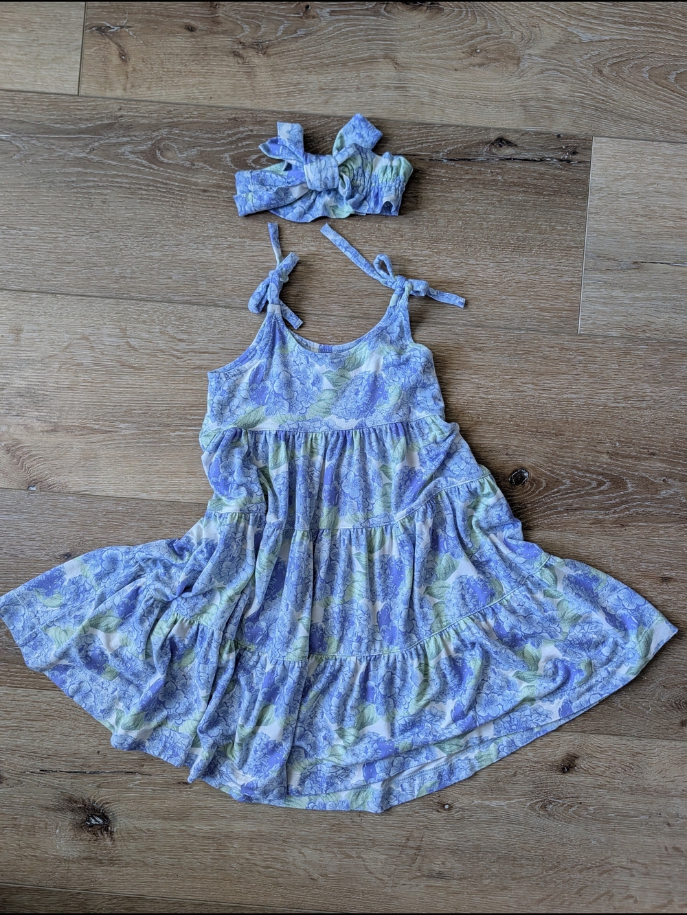 Kate Quinn 2T Hydrangeas Modal Prairie Dress & Matching Headband Bow